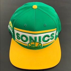 Seattle SuperSonics SnapBack Hat
